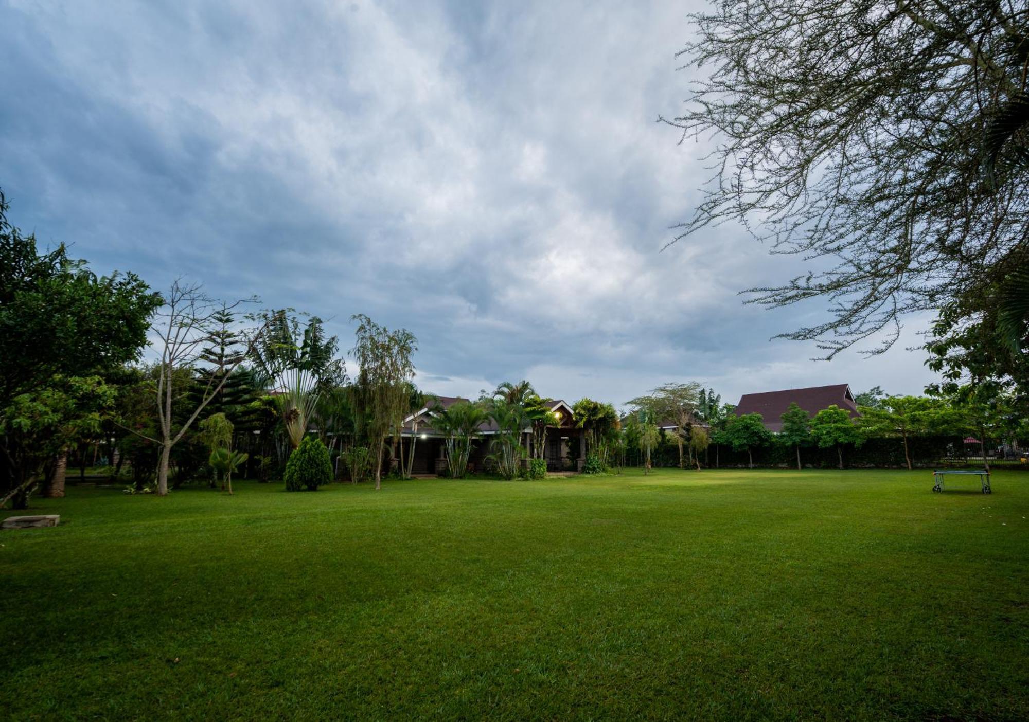 Ciala Resort Hotels In Kisumu Bagian luar foto