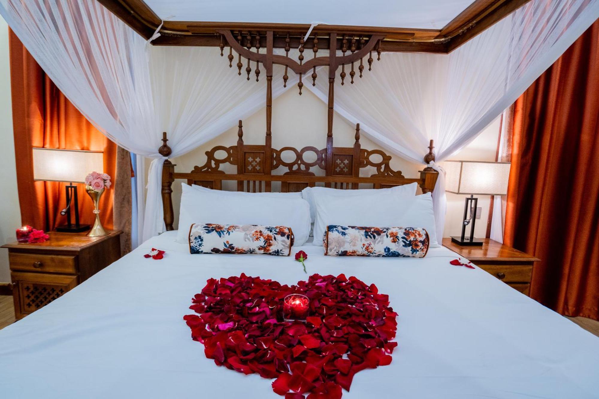 Ciala Resort Hotels In Kisumu Bagian luar foto