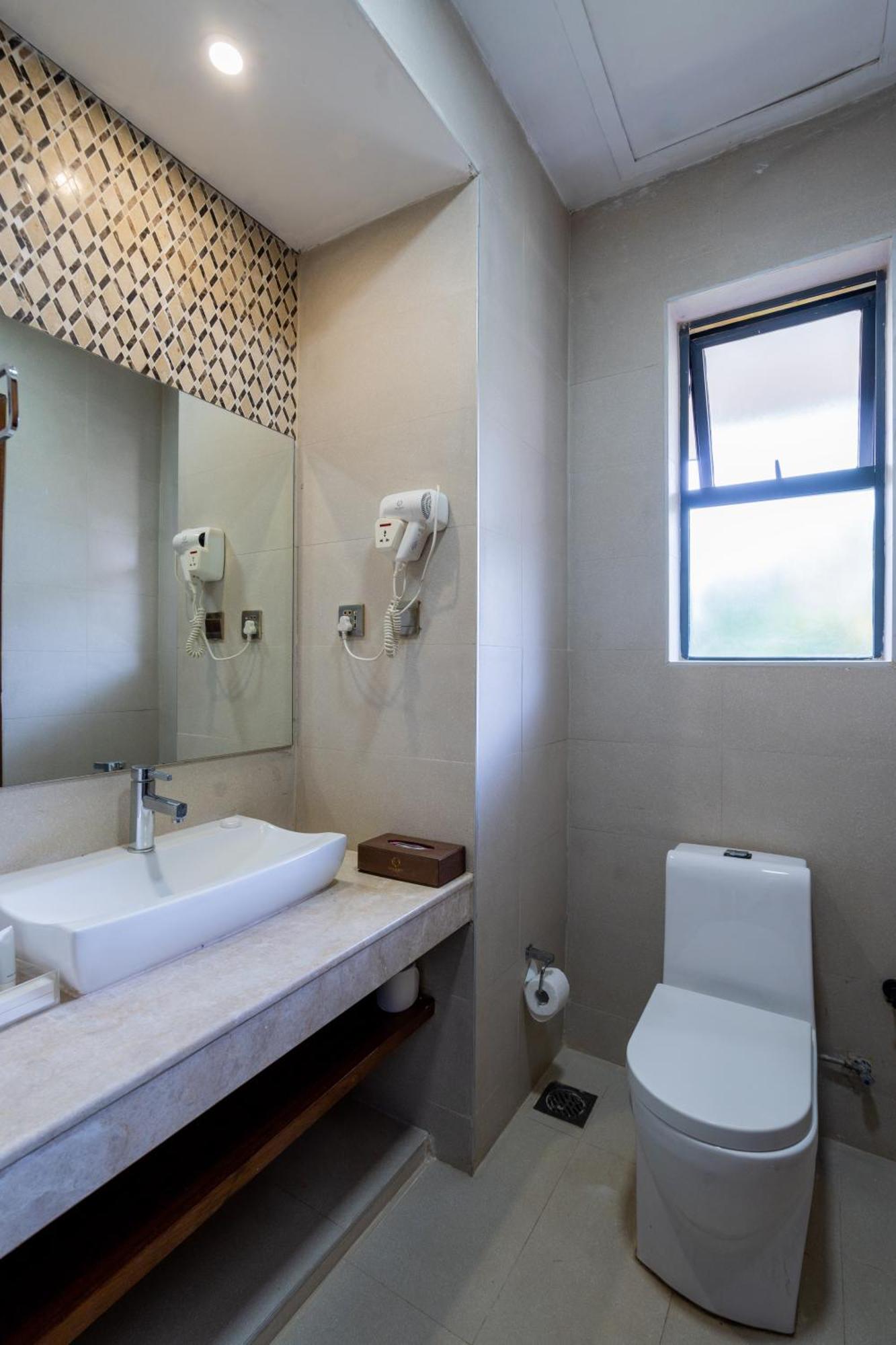 Ciala Resort Hotels In Kisumu Bagian luar foto